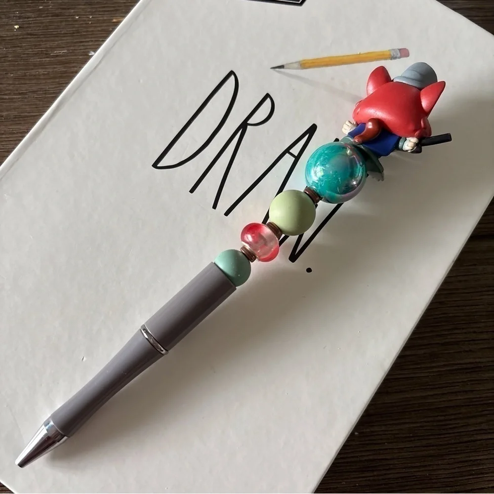 Disney Doorables: Pinocchio: Honest John handmade beaded pen